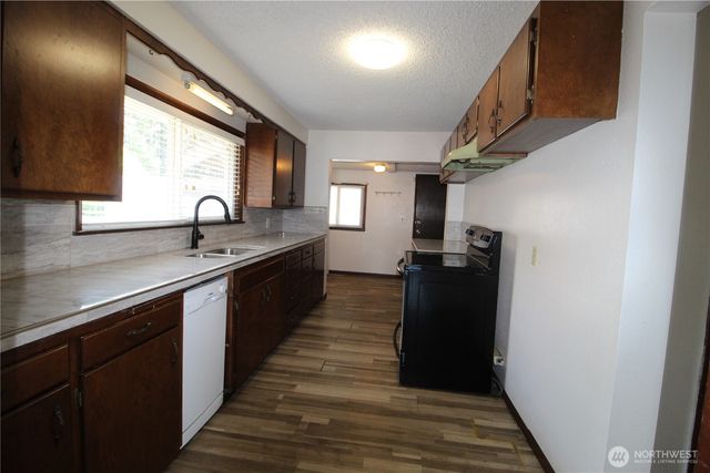 359 SW 9th, Chehalis, WA 98532