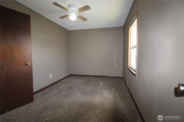 359 SW 9th, Chehalis, WA 98532