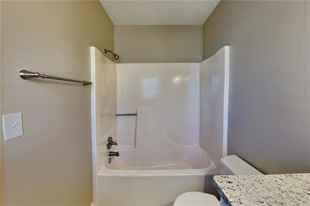 1606 Shadowbrook Drive, Acworth, GA 30102