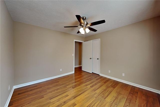 1606 Shadowbrook Drive, Acworth, GA 30102