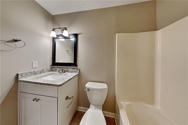 1606 Shadowbrook Drive, Acworth, GA 30102