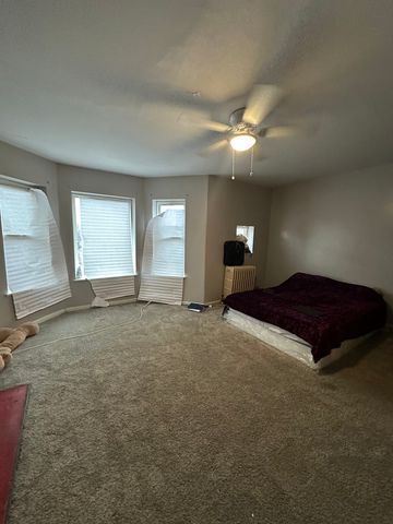 5822 W Washington Boulevard, Chicago, IL 60644