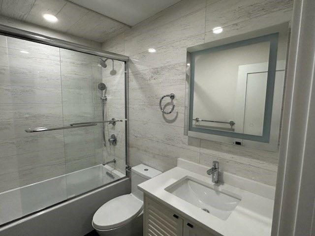 535 Newbury St. 1, Boston, MA 02215