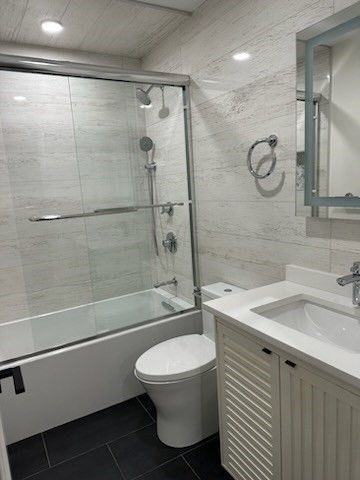 535 Newbury St. 1, Boston, MA 02215