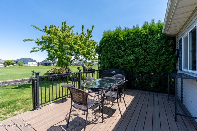 315 E TITANIUM CT, Post Falls, ID 83854