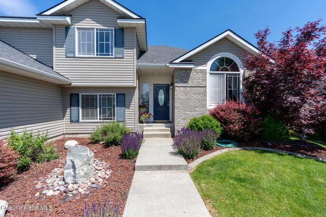 315 E TITANIUM CT, Post Falls, ID 83854