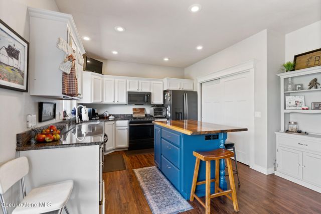 315 E TITANIUM CT, Post Falls, ID 83854