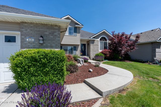 315 E TITANIUM CT, Post Falls, ID 83854