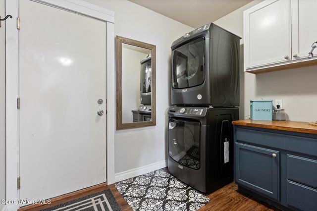 315 E TITANIUM CT, Post Falls, ID 83854