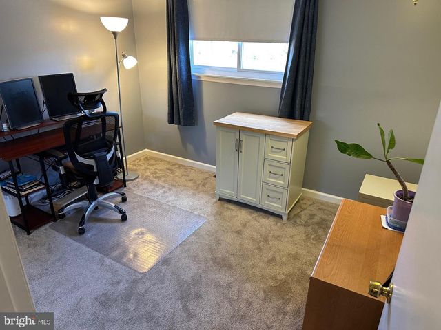 1259 LISA DR, Warrington, PA 18976