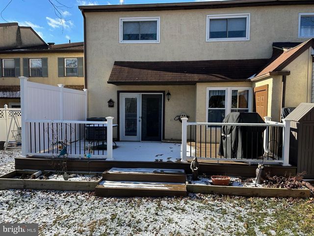 1259 LISA DR, Warrington, PA 18976