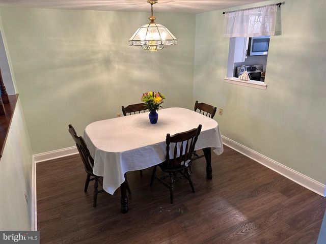 1259 LISA DR, Warrington, PA 18976