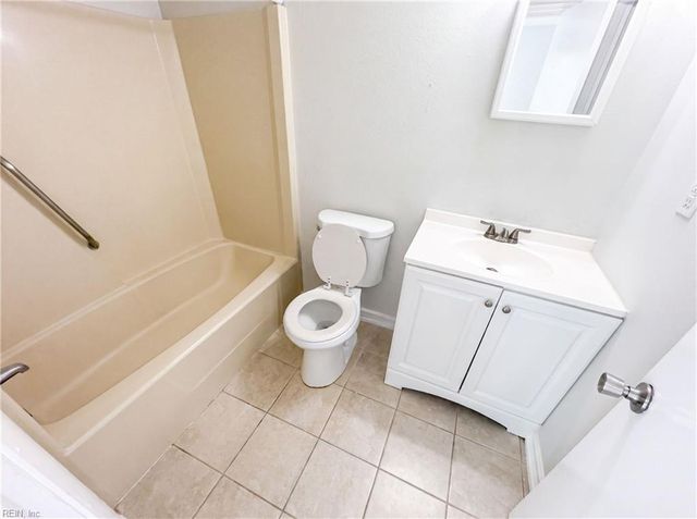 911 Prior CT, Virginia Beach, VA 23462