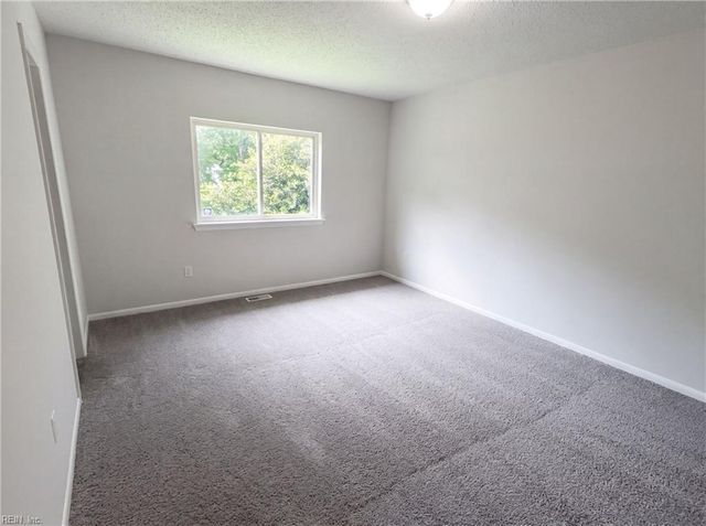 911 Prior CT, Virginia Beach, VA 23462