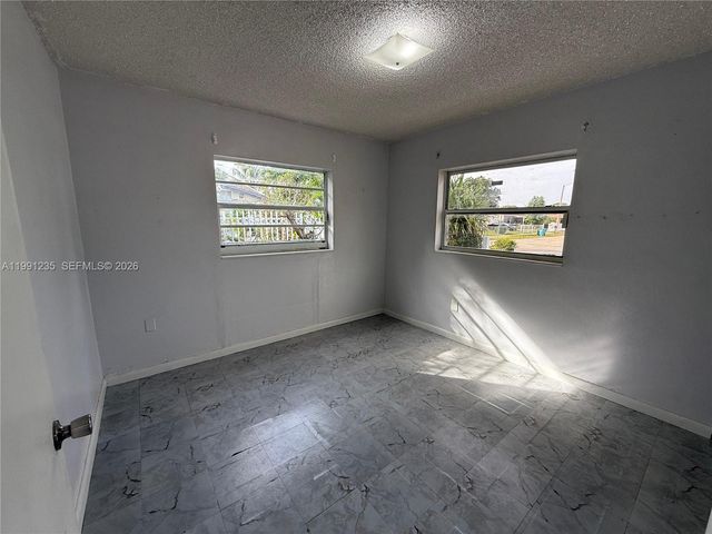 20001 NW 43rd Pl, Miami Gardens, FL 33055