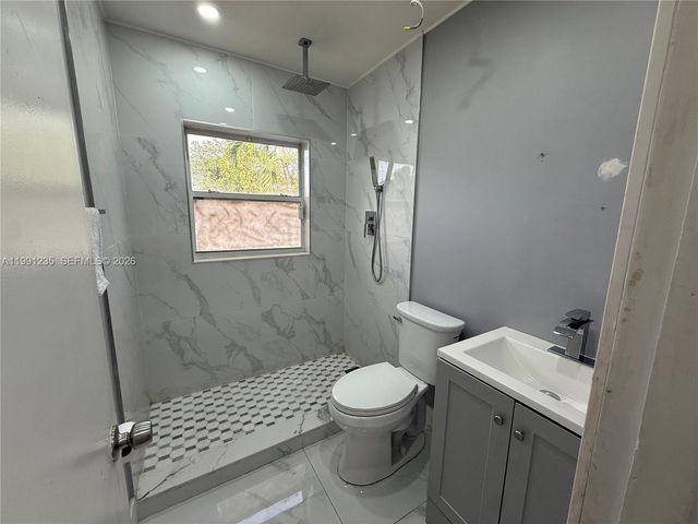 20001 NW 43rd Pl, Miami Gardens, FL 33055