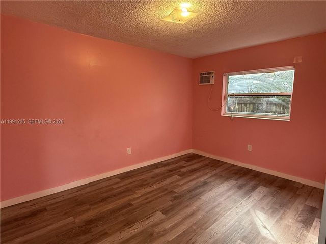 20001 NW 43rd Pl, Miami Gardens, FL 33055