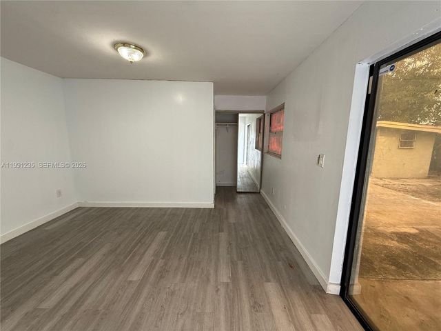 20001 NW 43rd Pl, Miami Gardens, FL 33055