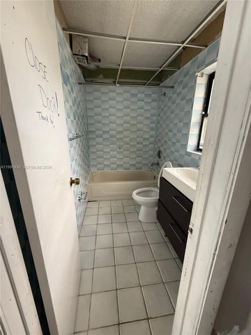 20001 NW 43rd Pl, Miami Gardens, FL 33055