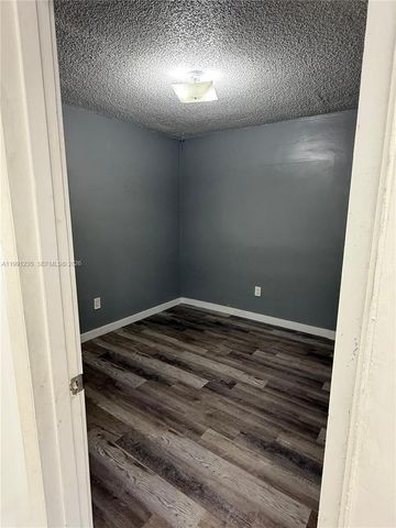 20001 NW 43rd Pl, Miami Gardens, FL 33055