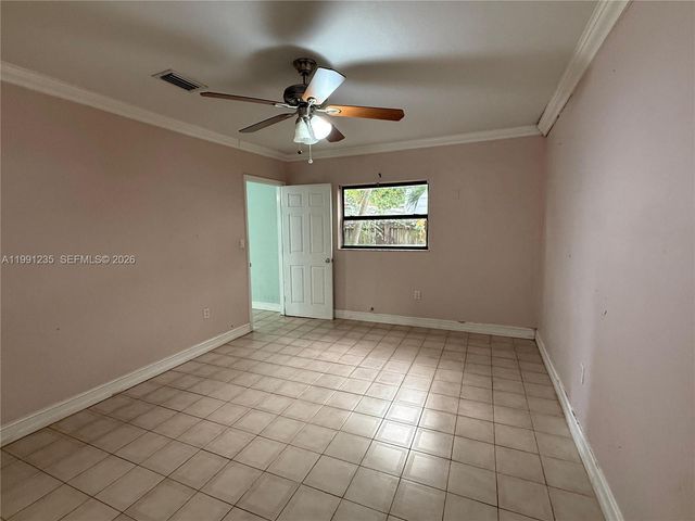 20001 NW 43rd Pl, Miami Gardens, FL 33055