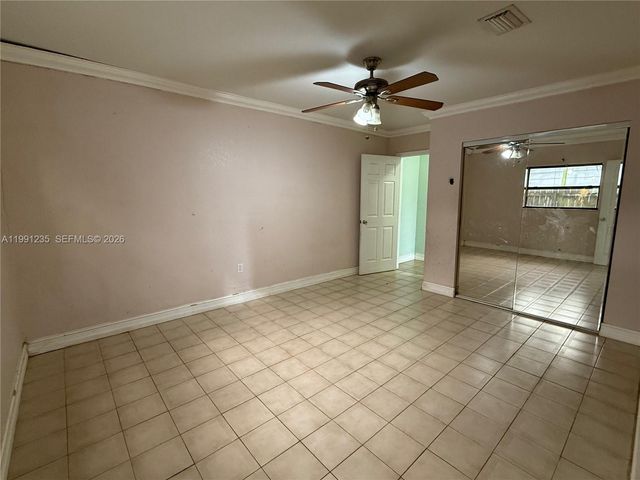 20001 NW 43rd Pl, Miami Gardens, FL 33055