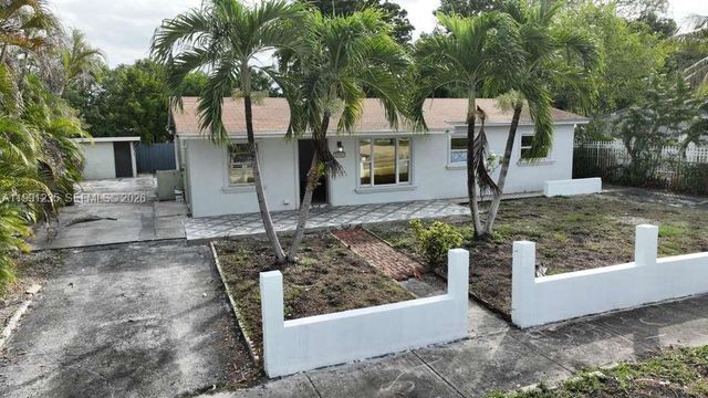 20001 NW 43rd Pl, Miami Gardens, FL 33055