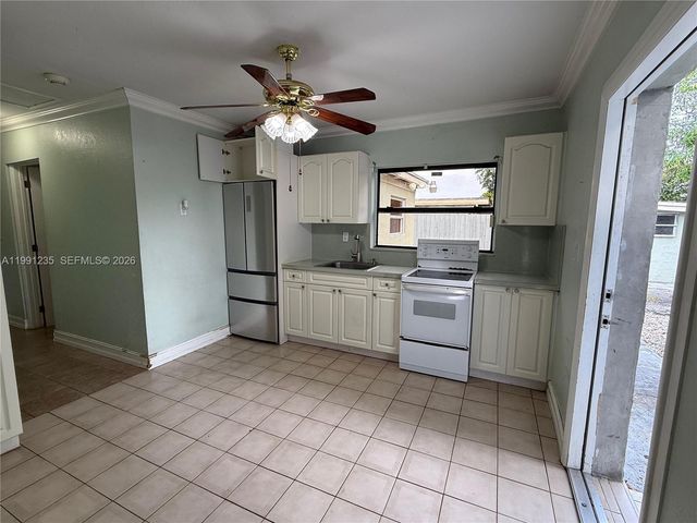 20001 NW 43rd Pl, Miami Gardens, FL 33055