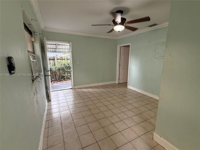 20001 NW 43rd Pl, Miami Gardens, FL 33055