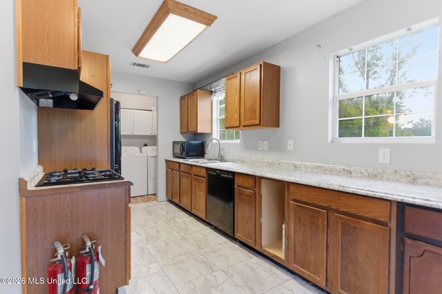 13517 Artes Street, Gulfport, MS 39503