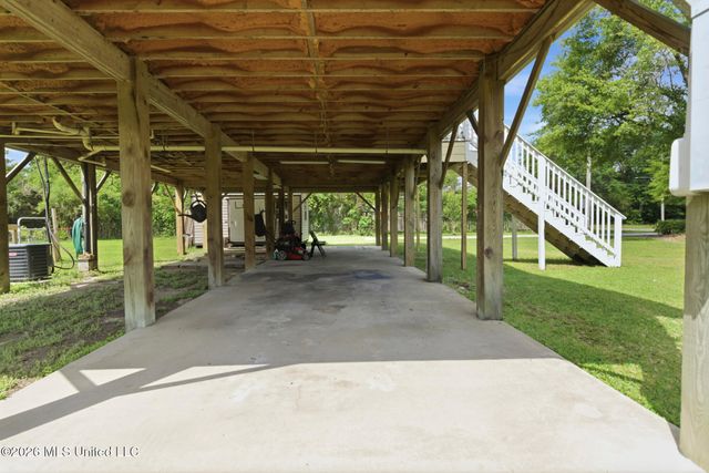 13517 Artes Street, Gulfport, MS 39503