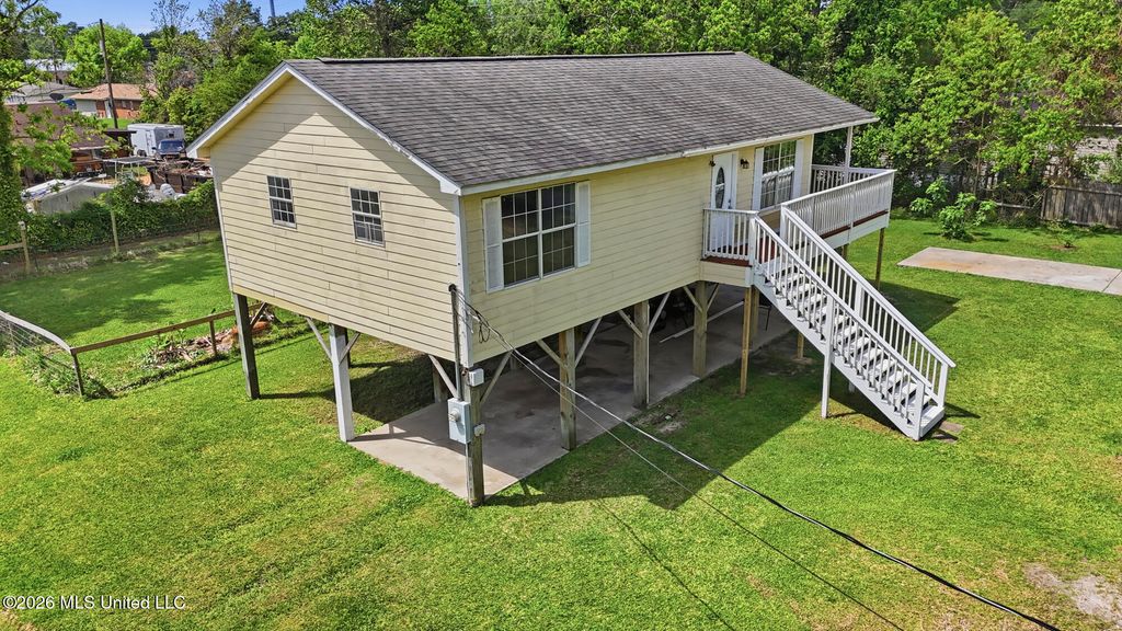 13517 Artes Street, Gulfport, MS 39503