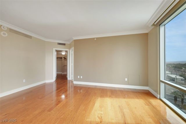 322 Karen Avenue 708, Las Vegas, NV 89109