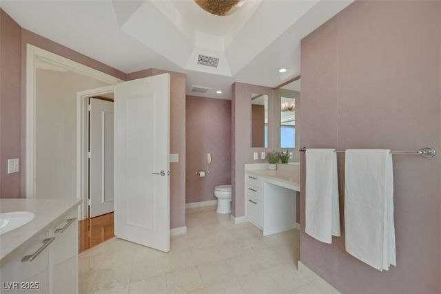 322 Karen Avenue 708, Las Vegas, NV 89109