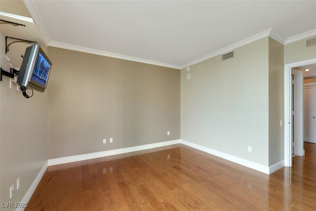 322 Karen Avenue 708, Las Vegas, NV 89109