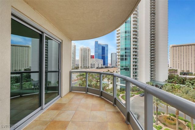 322 Karen Avenue 708, Las Vegas, NV 89109