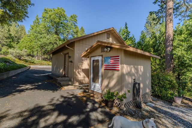 27279 Inspiration Dr, Pioneer, CA 95666