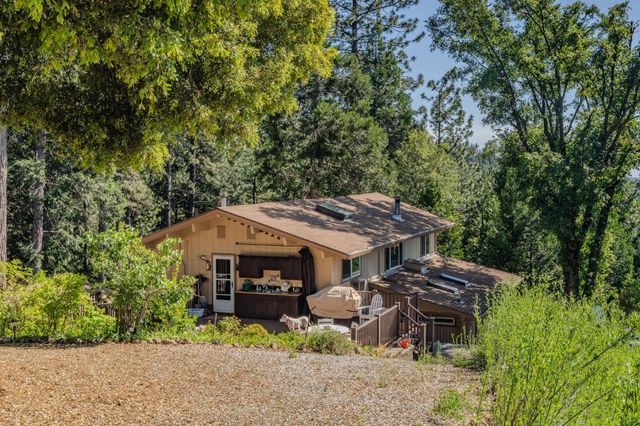 27279 Inspiration Dr, Pioneer, CA 95666