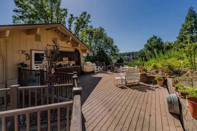 27279 Inspiration Dr, Pioneer, CA 95666