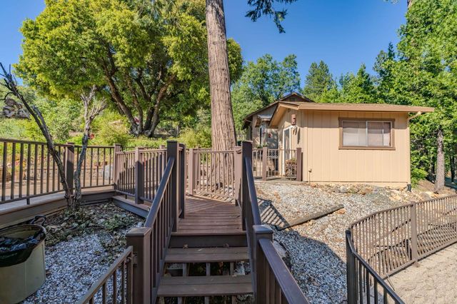 27279 Inspiration Dr, Pioneer, CA 95666