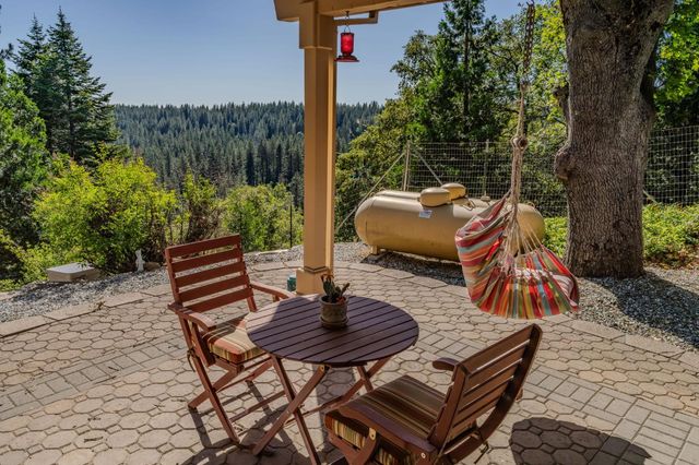 27279 Inspiration Dr, Pioneer, CA 95666