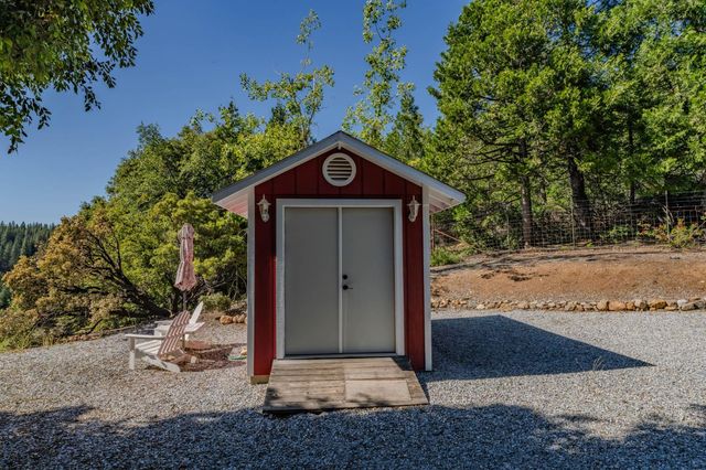 27279 Inspiration Dr, Pioneer, CA 95666