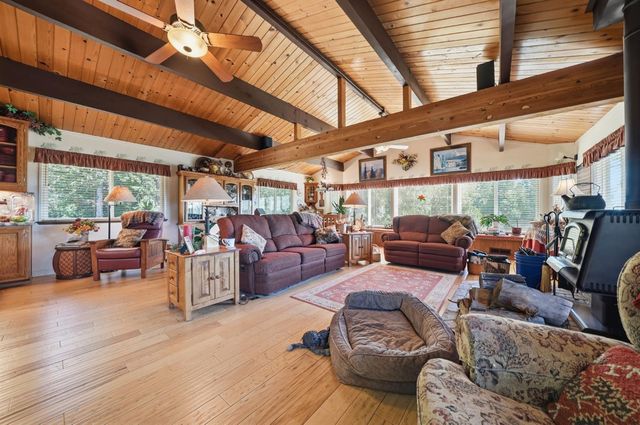 27279 Inspiration Dr, Pioneer, CA 95666