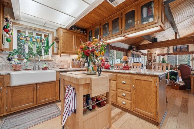 27279 Inspiration Dr, Pioneer, CA 95666