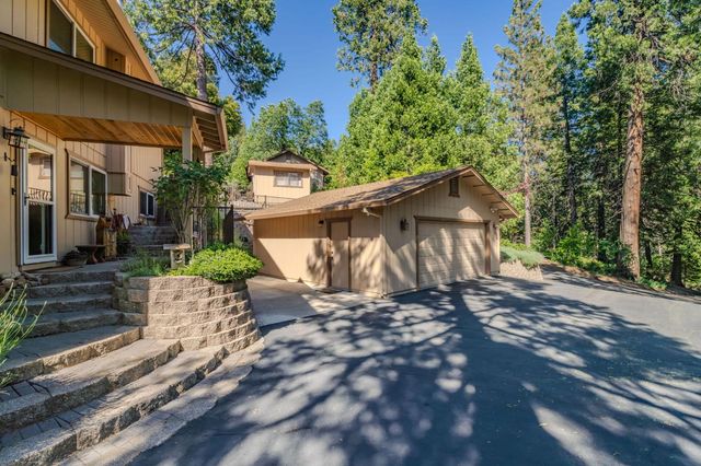 27279 Inspiration Dr, Pioneer, CA 95666