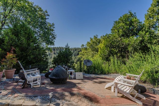27279 Inspiration Dr, Pioneer, CA 95666