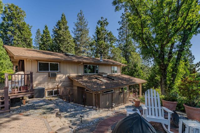 27279 Inspiration Dr, Pioneer, CA 95666