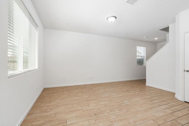 6389 E Moscato Drive, Fresno, CA 93727