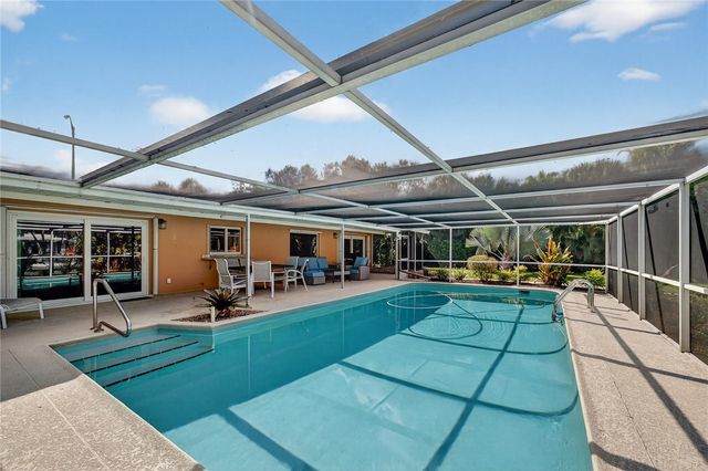 547 E Causeway Boulevard, Vero Beach, FL 32963