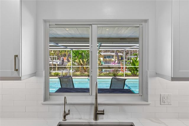 547 E Causeway Boulevard, Vero Beach, FL 32963